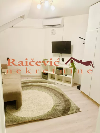 Carice Milice | 4zida.rs