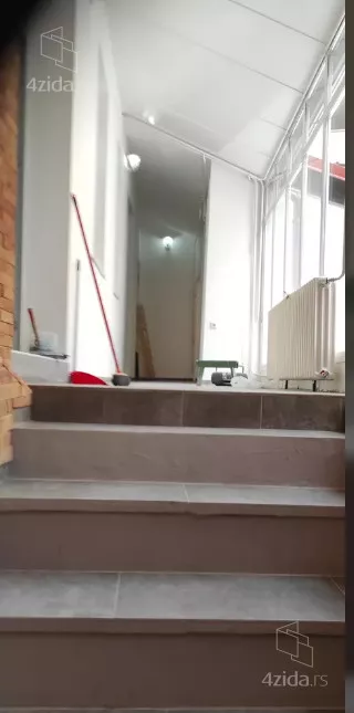 Kancelarija | 4zida