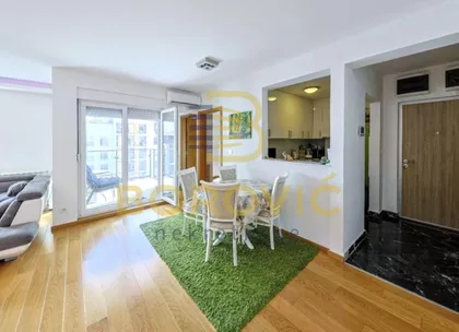 Zemunske kapije | 4zida.rs