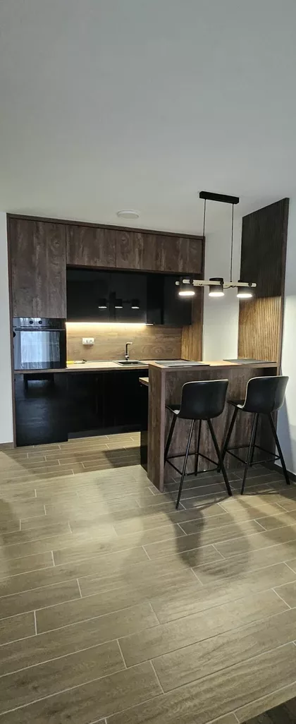 Novosadska 4 | 4zida.rs