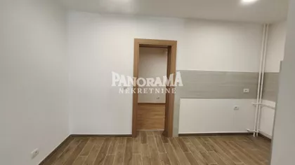 Ismeta Mujezinovića | 4zida.rs