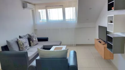 Čočetova Bb | 4zida.rs