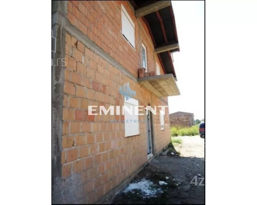 Poslovna zgrada | 4zida