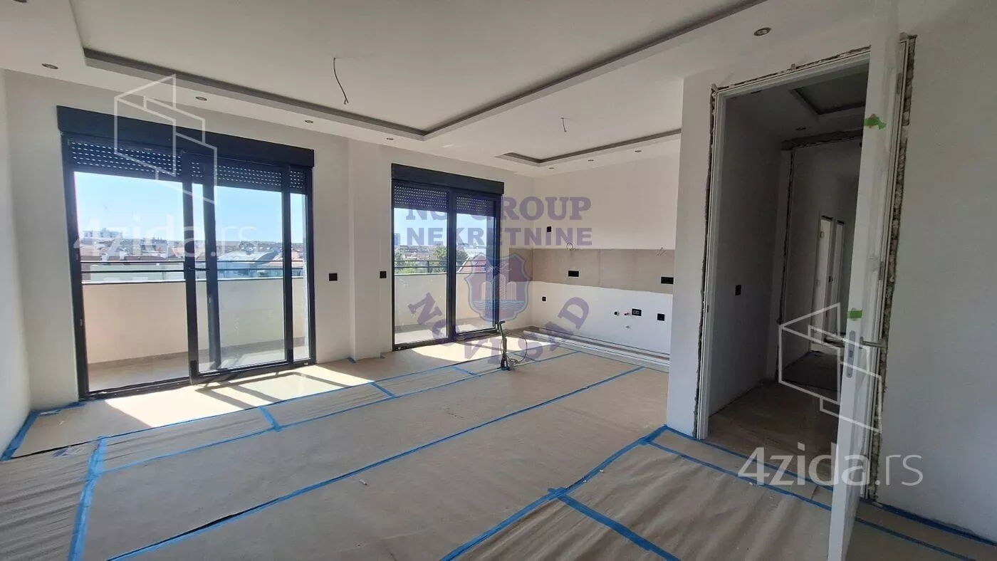 Petosoban stan | 4zida