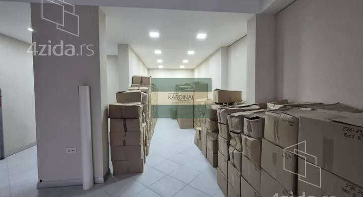 Poslovni prostor | 4zida