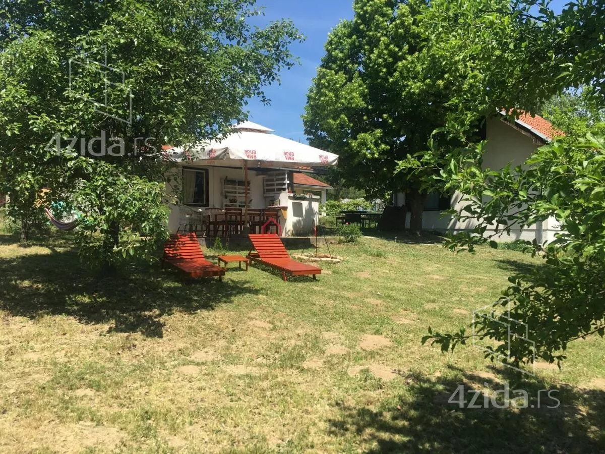 Kuća | 4zida