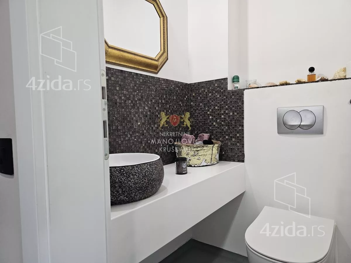 Kuća | 4zida