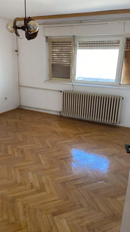Cara Dušana | 4zida.rs