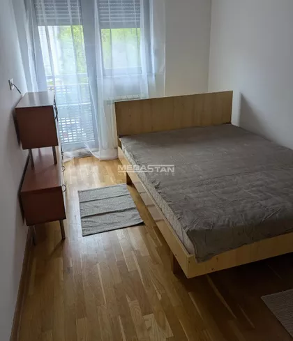 Čajnička | 4zida.rs