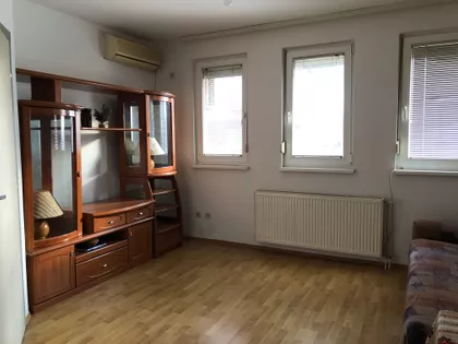 Vojvode Mišića | 4zida.rs