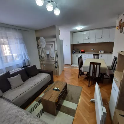 Stevana Sinđelića | 4zida.rs