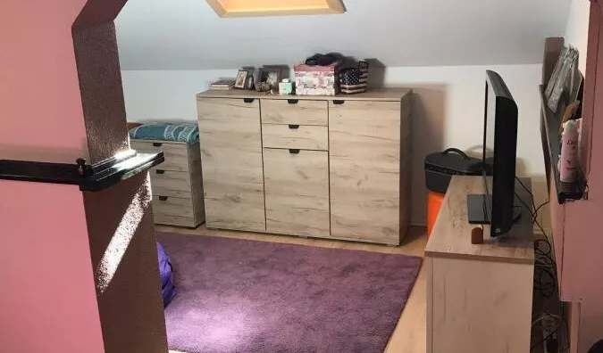 Šestosoban stan | 4zida