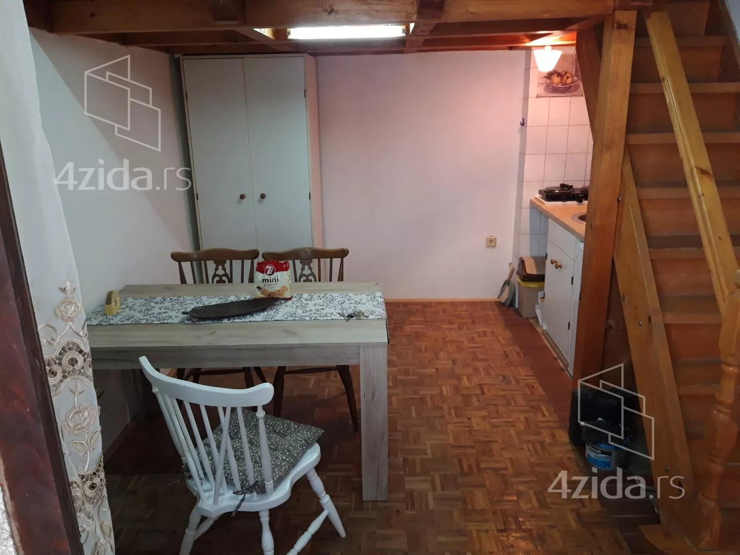 Garsonjera | 4zida