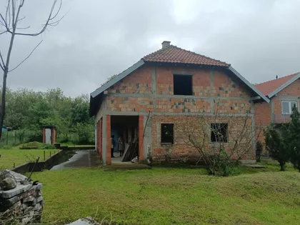 Vrbovno Lazarevac | 4zida.rs