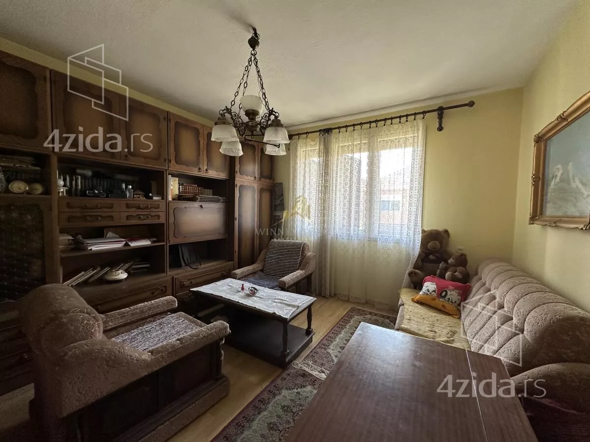Kuća | 4zida