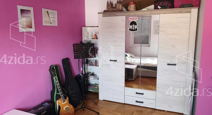 Četvorosoban stan | 4zida