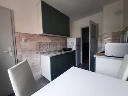 Rentgenova | 4zida.rs