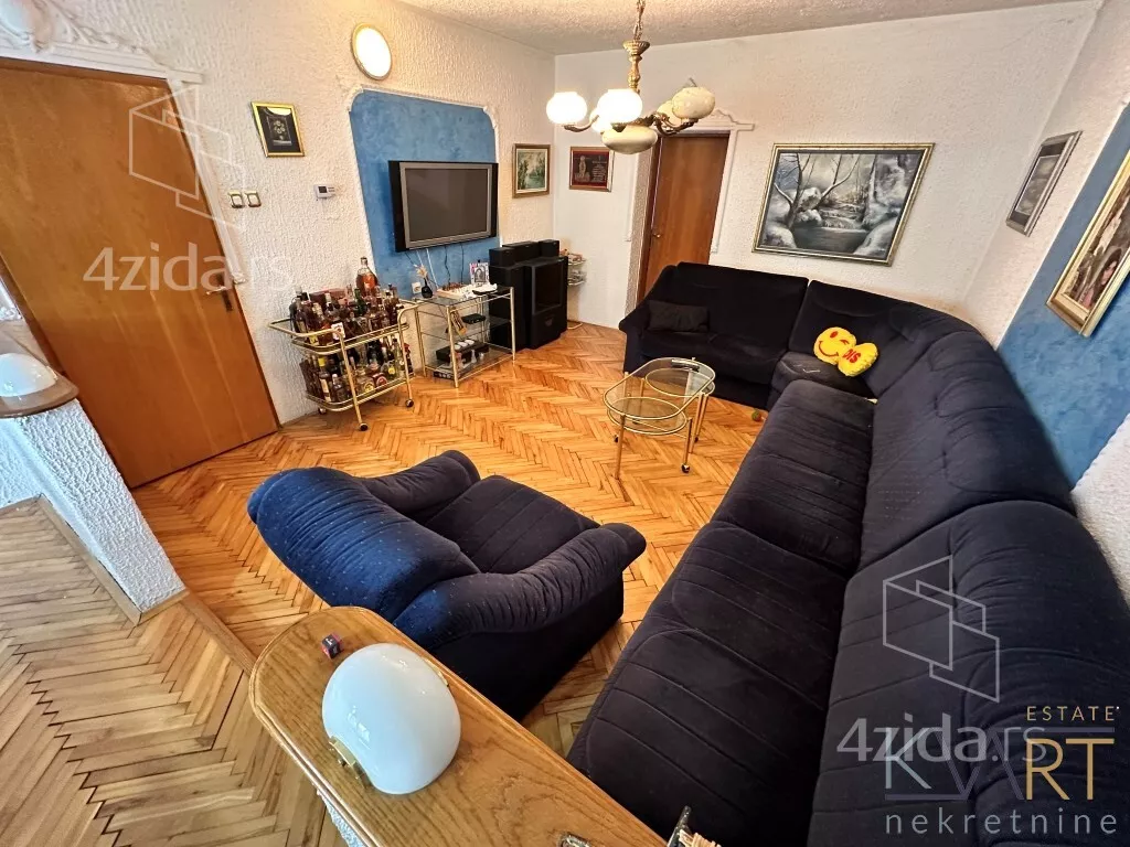 Kuća | 4zida