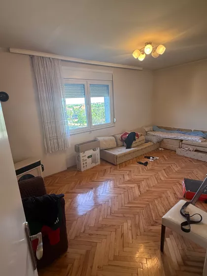 Žarka Zrenjanina 10 | 4zida.rs