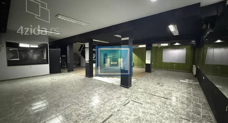 Poslovni prostor | 4zida