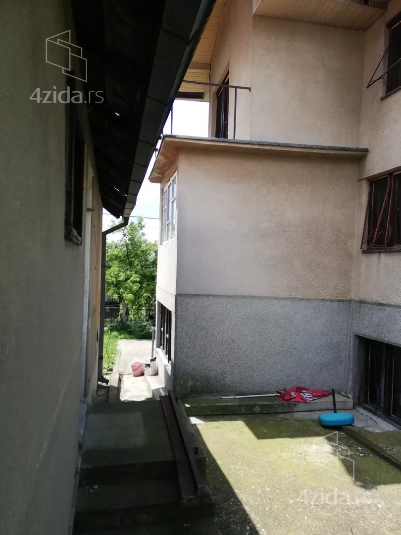 3-etažna kuća | 4zida