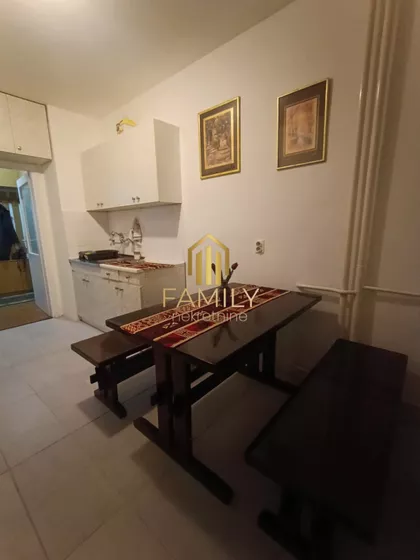 Bulevar Cara Lazara | 4zida.rs