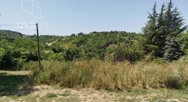 Plac | 4zida