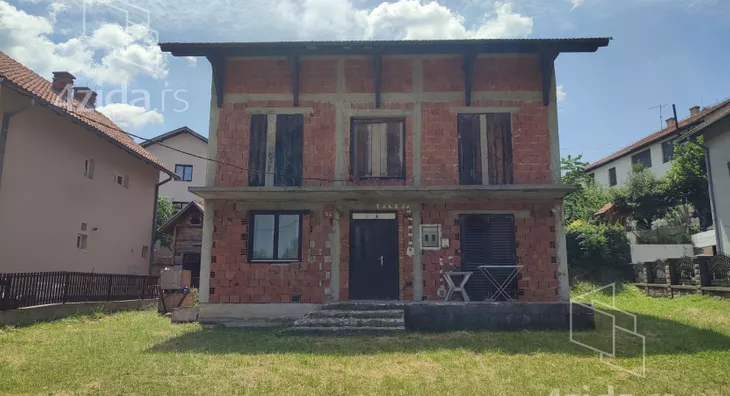 3-etažna kuća | 4zida