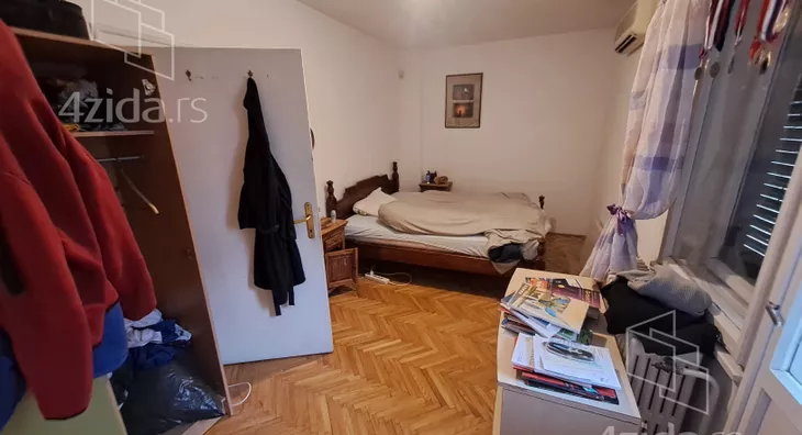 4-etažna kuća | 4zida