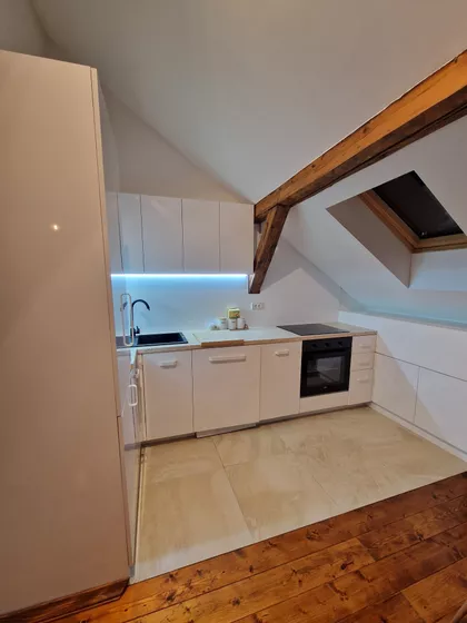 Gradske lokacije | 4zida.rs