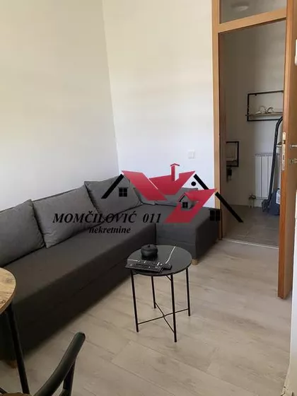 Dušana Radovića | 4zida.rs