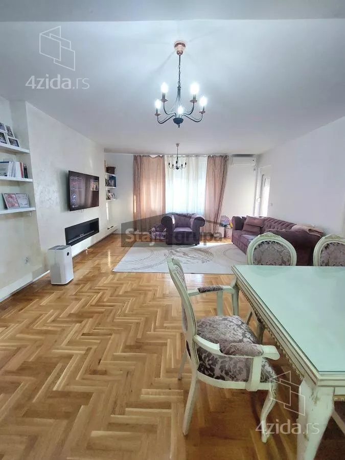 Četvorosoban stan | 4zida