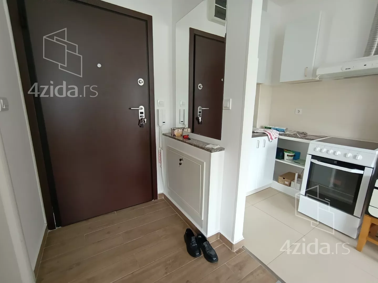 Garsonjera | 4zida