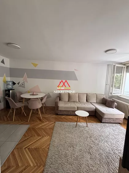 Gagarinova | 4zida.rs