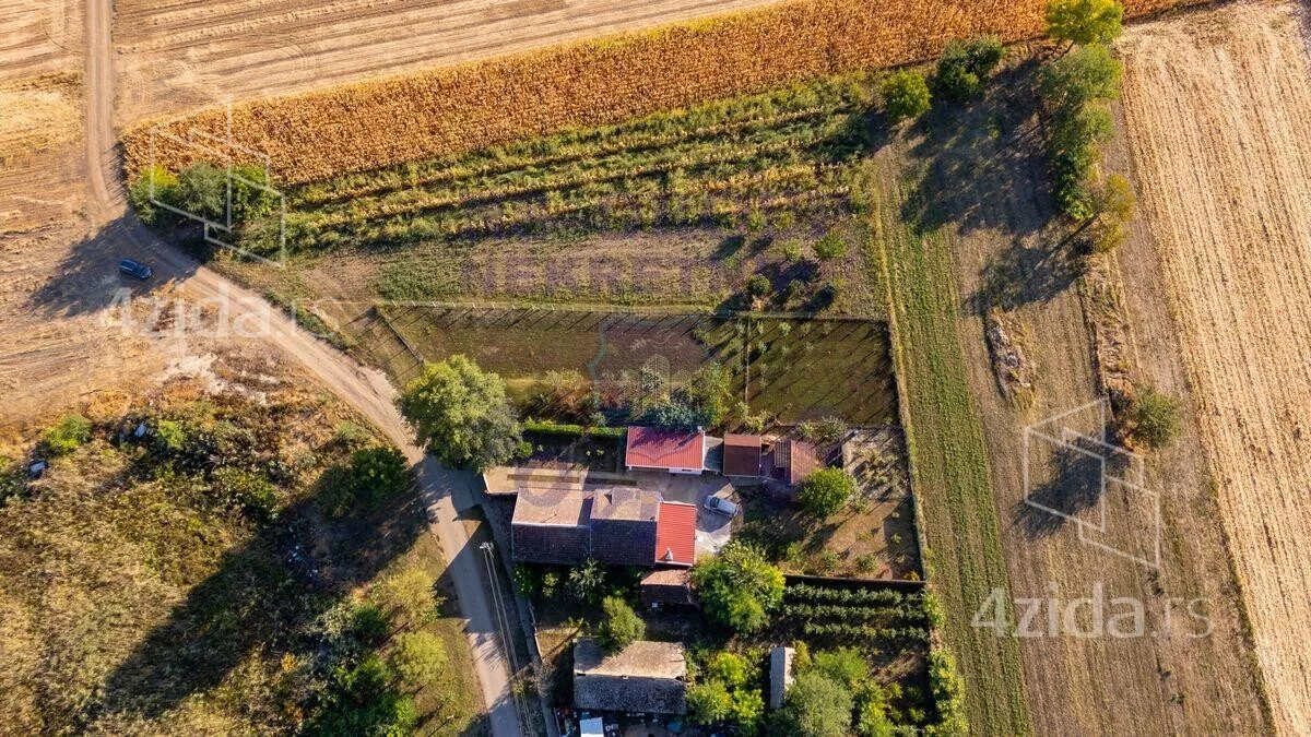 Građevinsko zemljište | 4zida