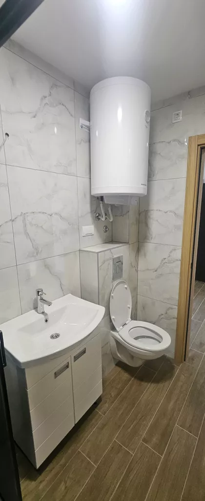 Novosadska 4 | 4zida.rs