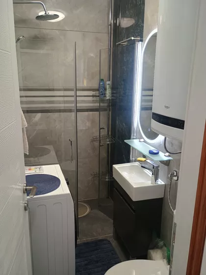 Autokomanda | 4zida.rs