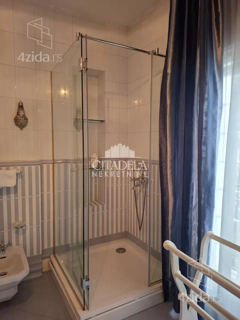 4-etažna kuća | 4zida