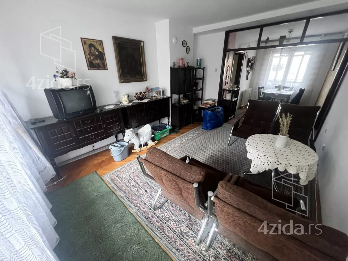 Troiposoban stan | 4zida