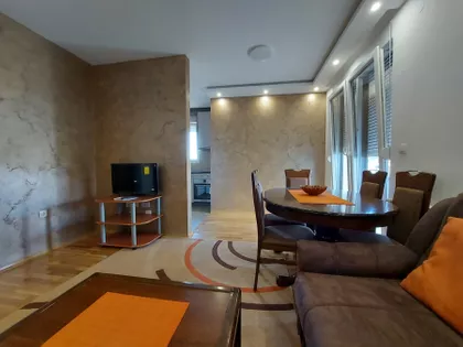 Radoja Domanovića 9 | 4zida.rs