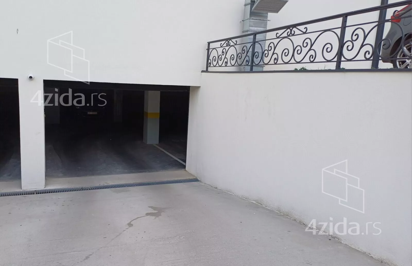 Garaža | 4zida