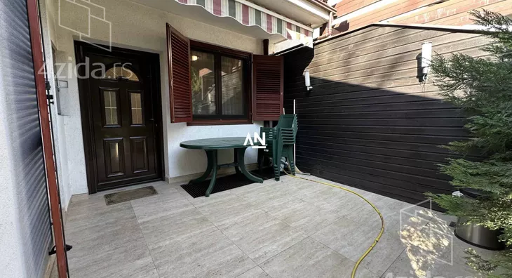 4-etažna kuća | 4zida