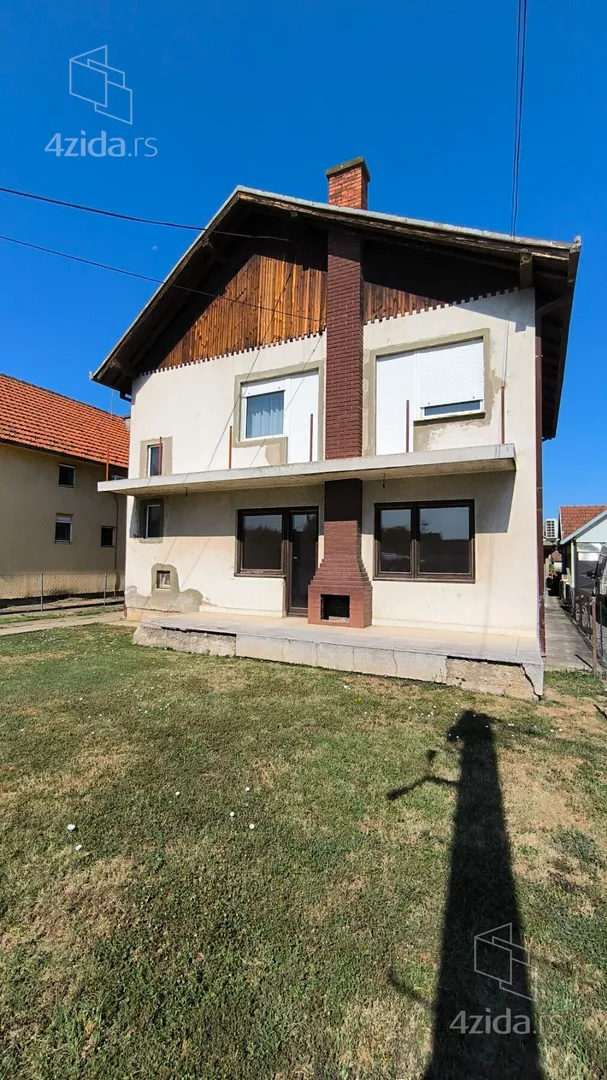 3-etažna kuća | 4zida
