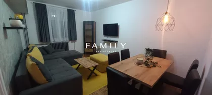 Pariske Komune | 4zida.rs