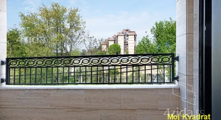 Sedmosoban stan | 4zida