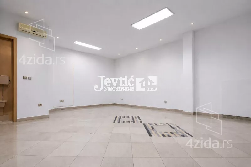 5-etažna kuća | 4zida