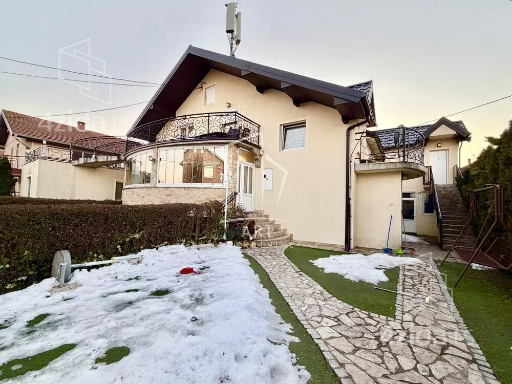 3-etažna kuća | 4zida