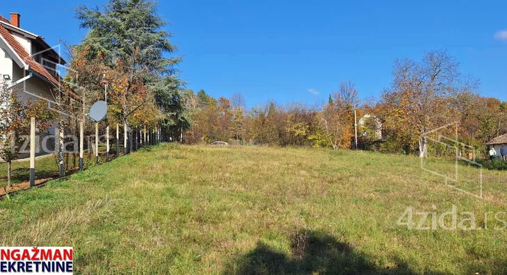 Građevinsko zemljište | 4zida