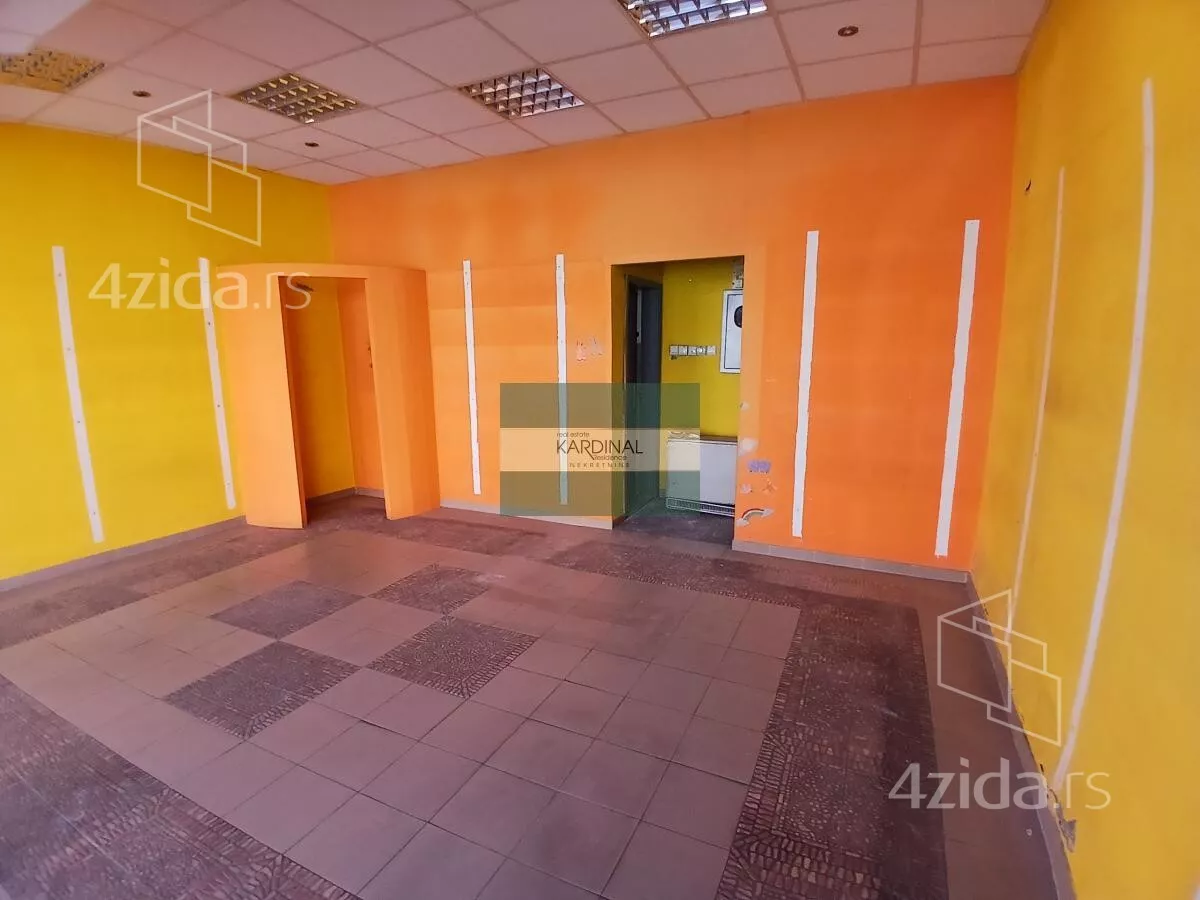 Poslovni prostor | 4zida