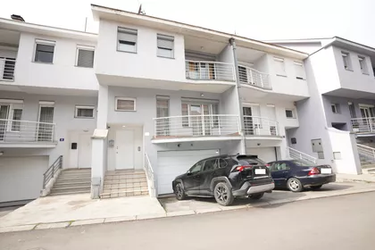 Sava Kovačević | 4zida.rs